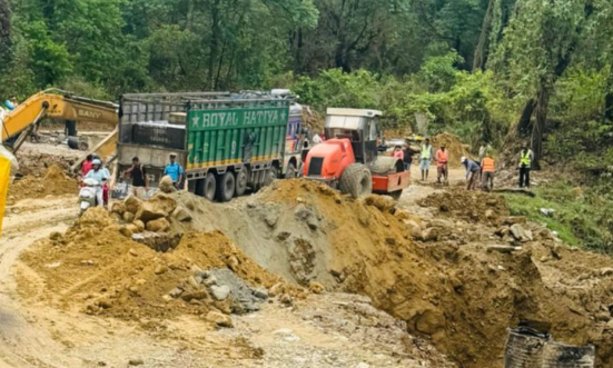पूर्व–पश्चिम राजमार्ग अन्तर्गत दाउन्ने खण्ड एकतर्फी सञ्चालन